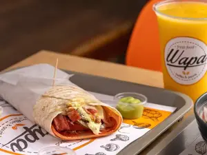 WAPA WAFFLES & PANINIS - AV LOS ESTUDIANTES