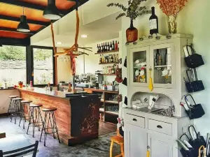 Casa del Barrio