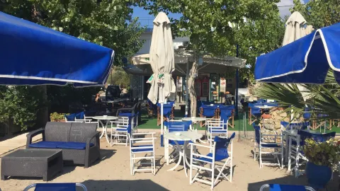 Nemesis Cafe Bar in Kefallinia