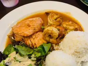 The Alley Restaurant at Aiea Bowl
