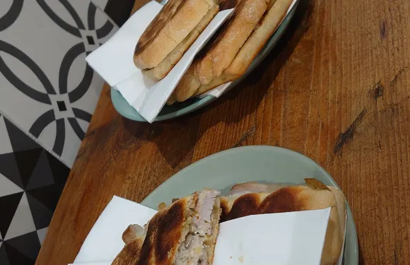 Golóso