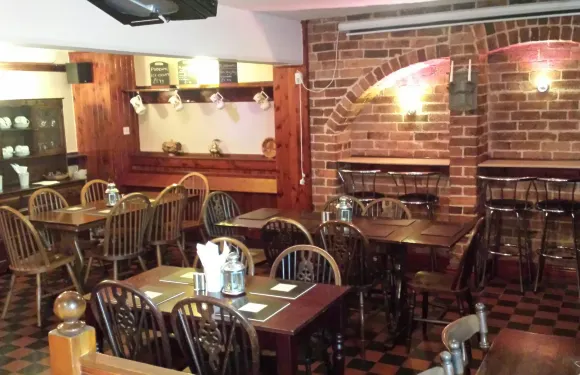Three Crowns Inn