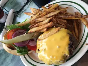 Kelly's Tavern
