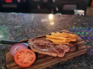 Hang Time Sports Grill & Bar