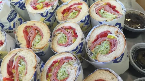 Deli Zone Valmont in コロラド州