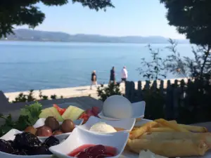 Tepedeki Cimenlik