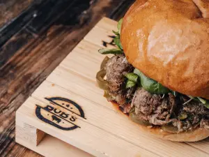 Bob's Beef Burger - FM