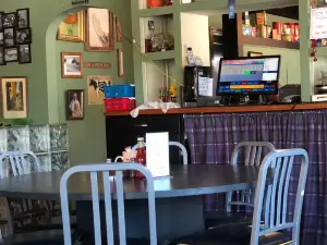 Fredericks Cafe & Grill