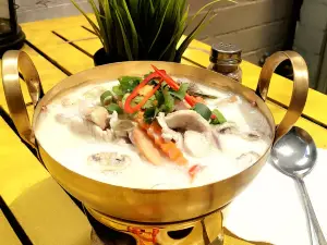 Red Lemon Thai
