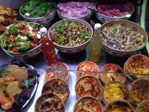Days Bazaar Cafe