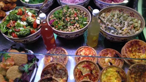 Days Bazaar Cafe in มัลลินการ์