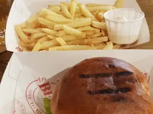 Ben's Bar & Grill