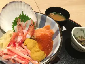 Seafood Dining Bikini-Kan
