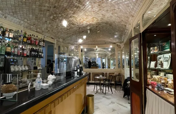Caffe degli Specchi