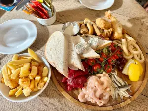 The Wheatsheaf Inn