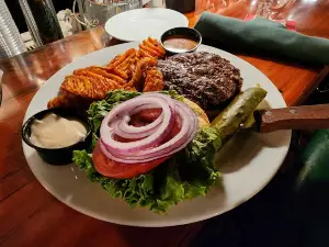 Boar's Head Grill & Tavern