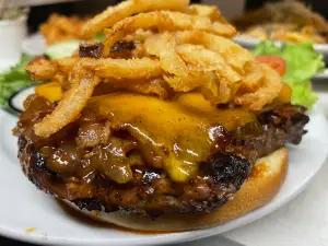 Mugsy's Tavern & Grill