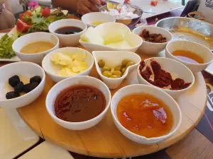 AYAKLIGÖL BalıkRestaurant