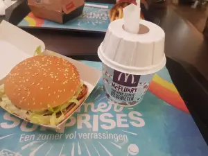 McDonalds Schiphol Airport