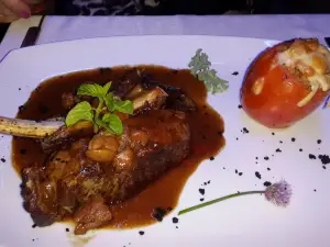 Le Lac Restaurant