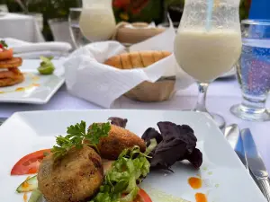 Seahorse Restaurant & Bar