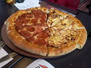 Pizza Hut