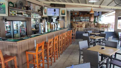 The Meeting Pub in ラルナカ