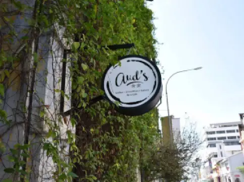 Aud's Cafe