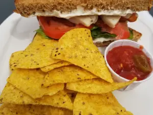 Highwheeler Cafe & Bakery