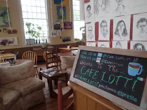 Cafe Lotti