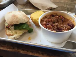 Mentone Market