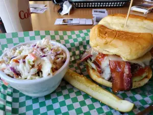 Sawmill Run Restaurant