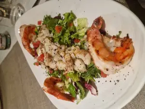Port 74 Restaurant