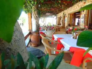 Taverna Stratos