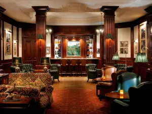 Library Lounge & Cigar Bar