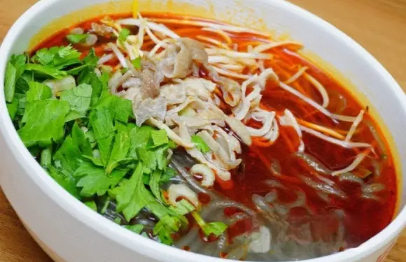 重慶麵館