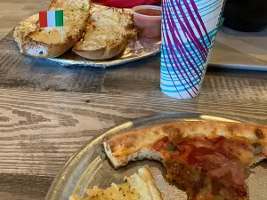 Caretti's Pizza