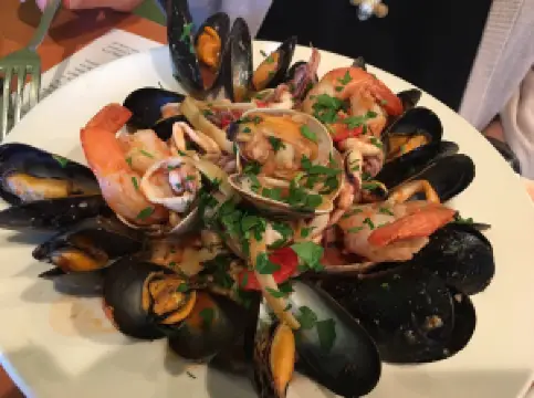 Bonta Italian Market and Cafe