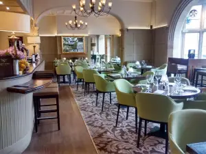 The Crown Hotel Bar & Grill
