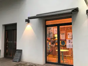 Au Pain De La Vigne