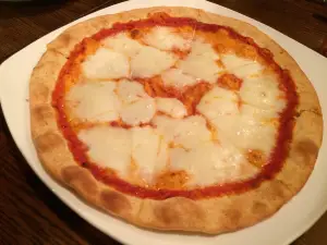 Kitchen cafe and pizza 麦秋 -- Cafe Bakusyuu