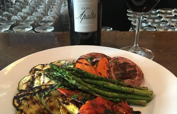 Kinley's Restaurant & Bar