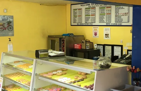 Daylight Donuts