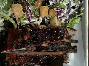 Smoking Pig BBQ