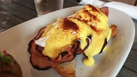Owl's Nest Bakery and Bistro (Chemainus) in Chemainus