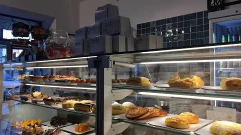 Arte Doce Padaria Pasteleria in อาวีโร