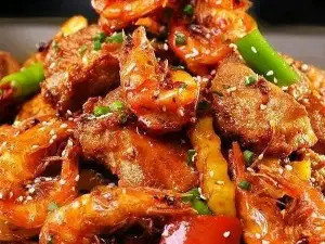 杨小鲜8090牛排大虾火锅