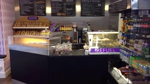 Refuel Coffee & Sandwich Bar in Эксетер
