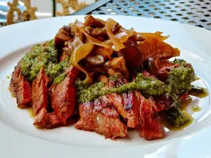 Broadway Grille