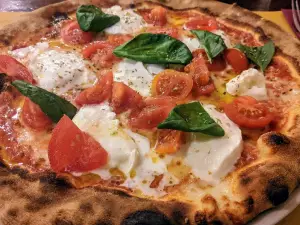 Alla Vecchia Maniera